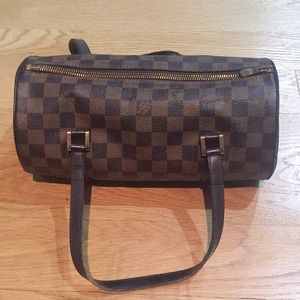 Louis Vuitton Damier Papillion purse